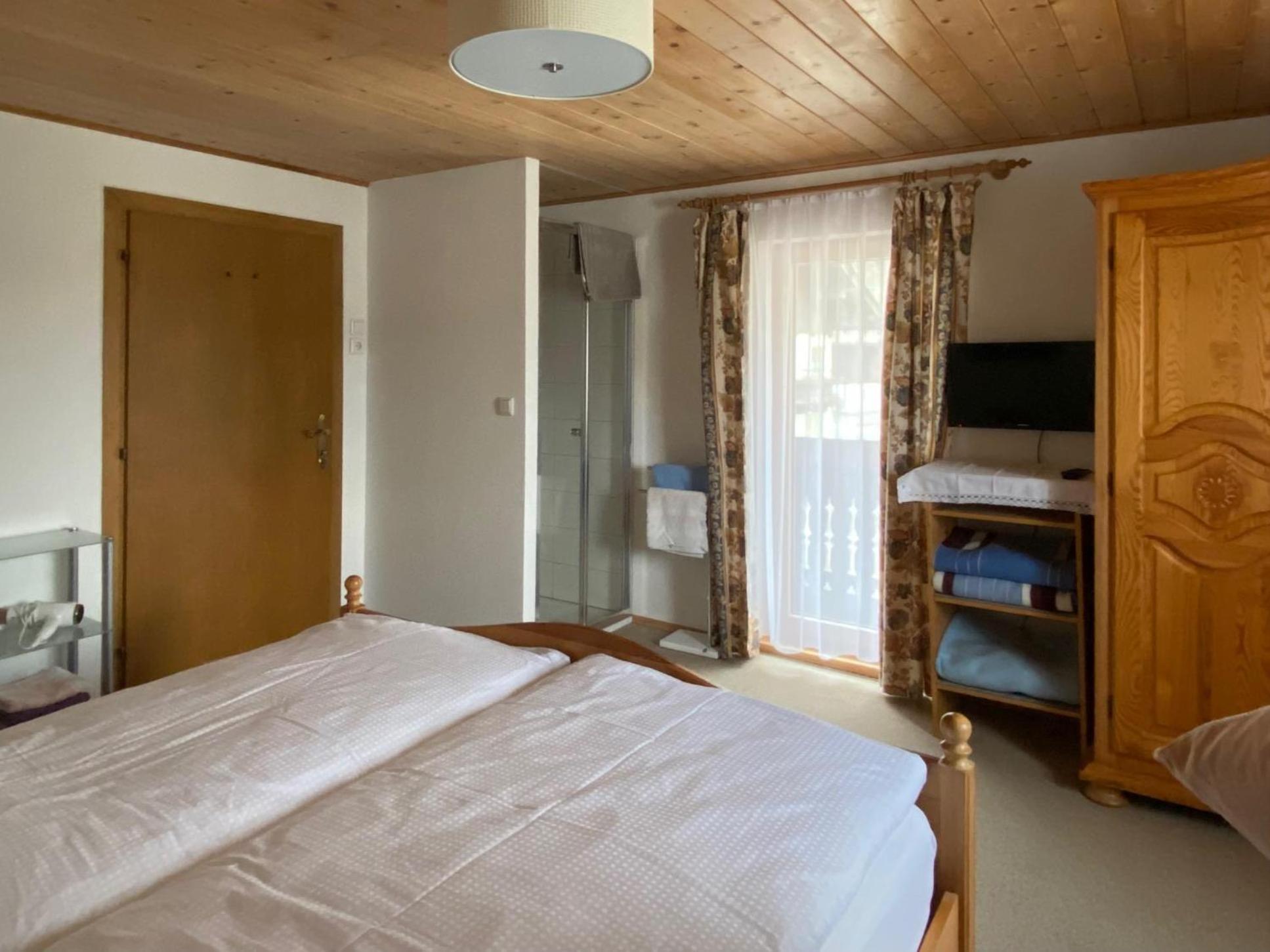 Landhaus Alpenblick วีซิง ห้อง รูปภาพ